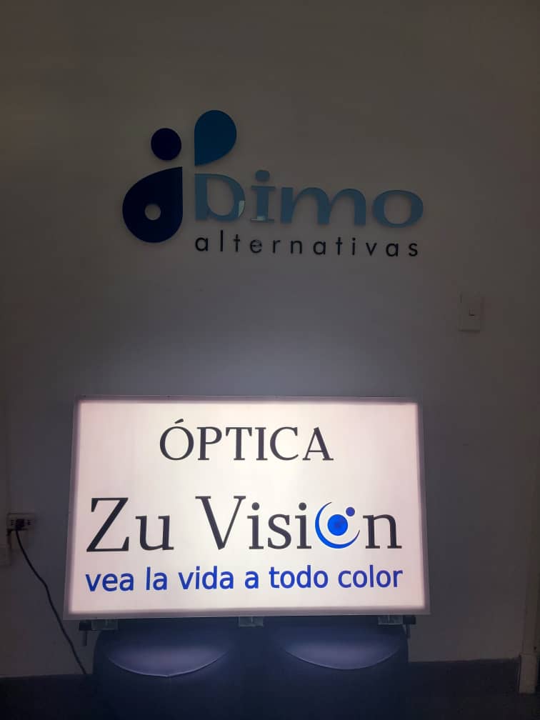 Caja lumínica rectangular a una cara, de 1metro × 0.60 m